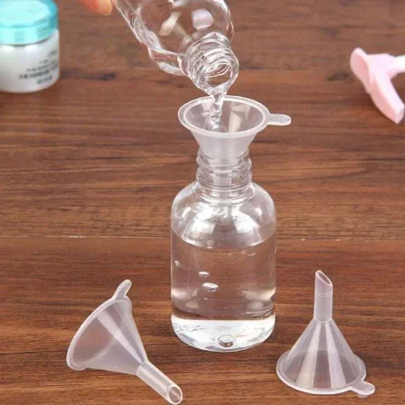 2/50Pcs Mini Plastic Transparent Funnels Small Mouth Liquid Oil Funnels Cosmetic Liquid Dispenser Lab Bottles Filling Tools